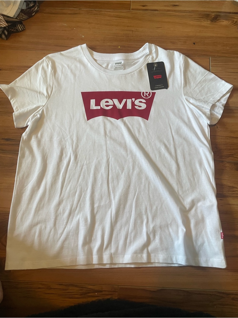 Levi's t-shirt